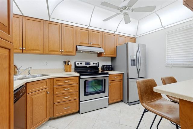 220 SANTA MARIA STREET 139, Venice, FL 34285