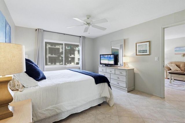 220 SANTA MARIA STREET 139, Venice, FL 34285
