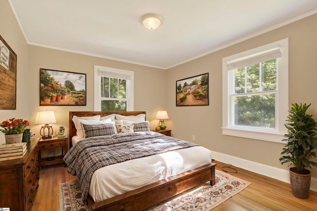 100 Bob White Lane, Taylors, SC 29687