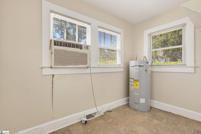 100 Bob White Lane, Taylors, SC 29687