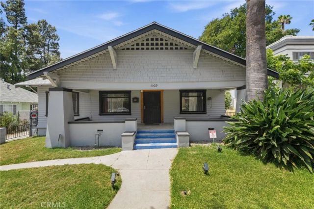 1029 N Marengo Avenue, Pasadena, CA 91103