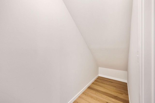 305 Whispering Pines Way, Fitchburg, WI 53713