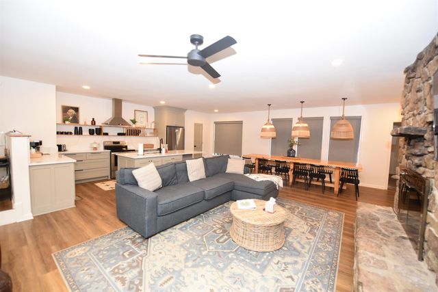 107 Homestead Court, Fairfield Bay, AR 72088