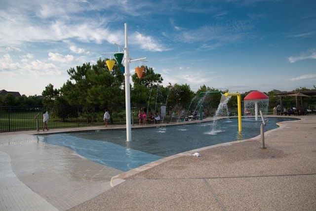 17026 Chalmers Close Court, Richmond, TX 77407