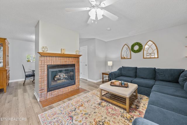 613 Vose Rd B, Alcoa, TN 37701