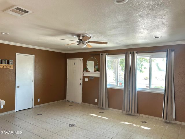 40103 E 169th Street, Palmdale, CA 93591