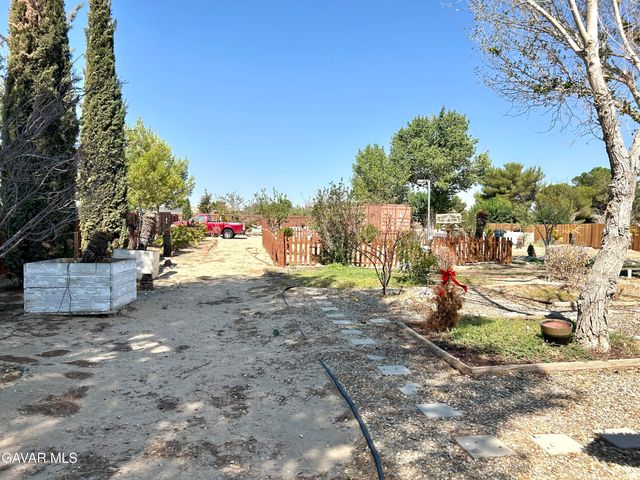 40103 E 169th Street, Palmdale, CA 93591