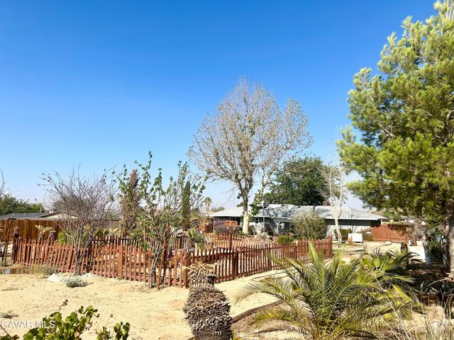 40103 E 169th Street, Palmdale, CA 93591