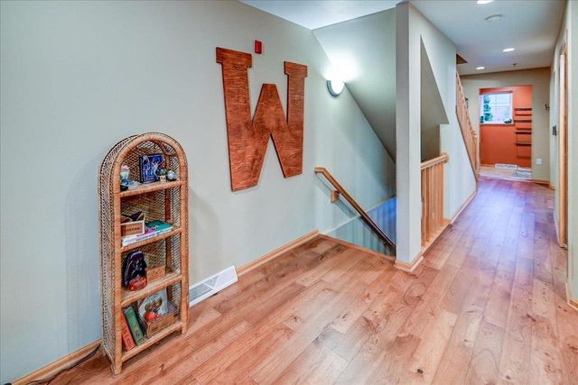 3015 Royal Wulff Terrace, Fitchburg, WI 53711