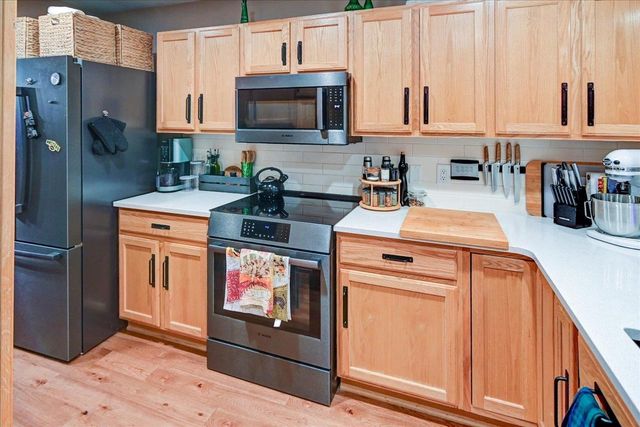 3015 Royal Wulff Terrace, Fitchburg, WI 53711