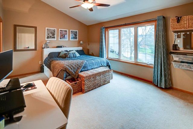 3015 Royal Wulff Terrace, Fitchburg, WI 53711