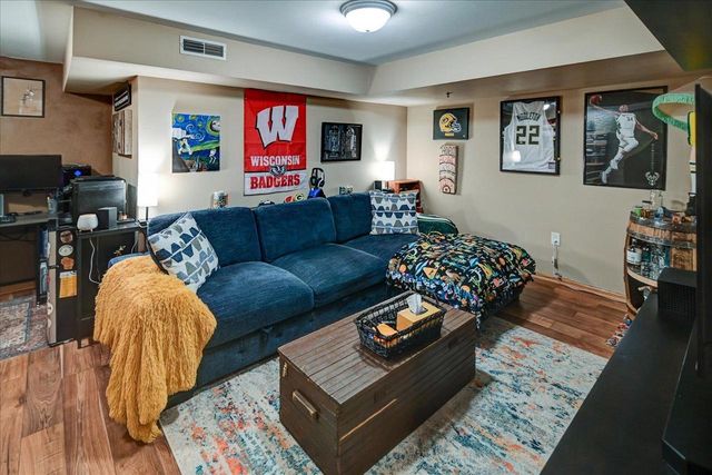 3015 Royal Wulff Terrace, Fitchburg, WI 53711