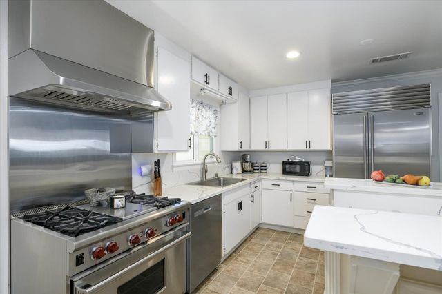 108 Delta Ave, Isleton, CA 95641