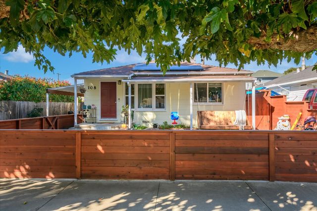 108 Delta Ave, Isleton, CA 95641