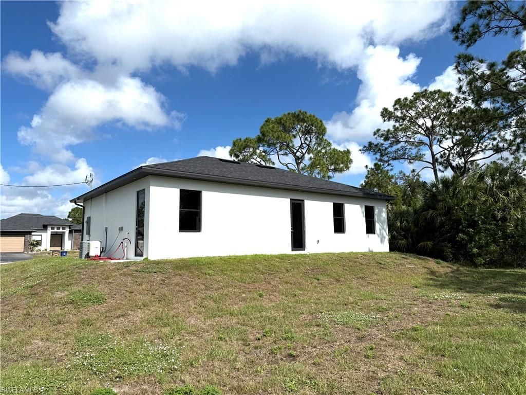 347 Rancho AVE, LEHIGH ACRES, FL 33974 — photo 4