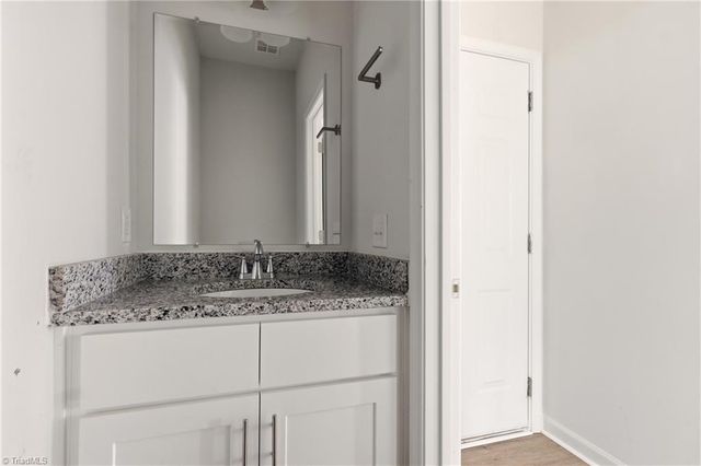 1019 E Sprague Street, Winston-salem, NC 27107