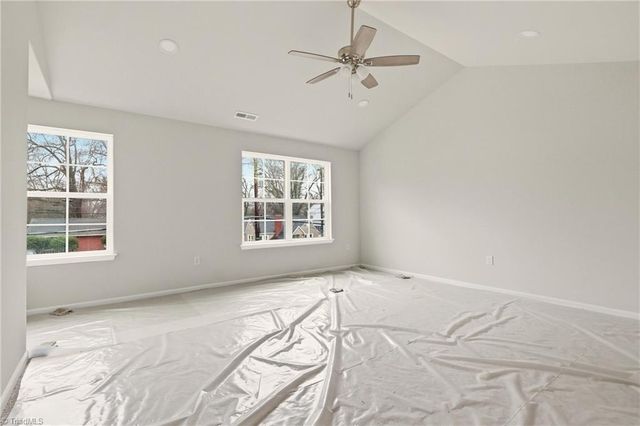 1019 E Sprague Street, Winston-salem, NC 27107