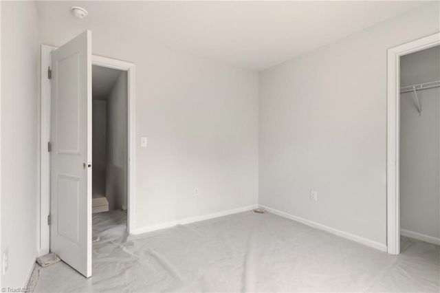 1019 E Sprague Street, Winston-salem, NC 27107