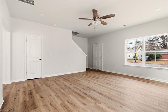 1019 E Sprague Street, Winston-salem, NC 27107