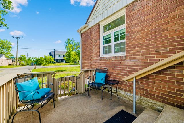 807 Fairwin Ave, Nashville, TN 37216