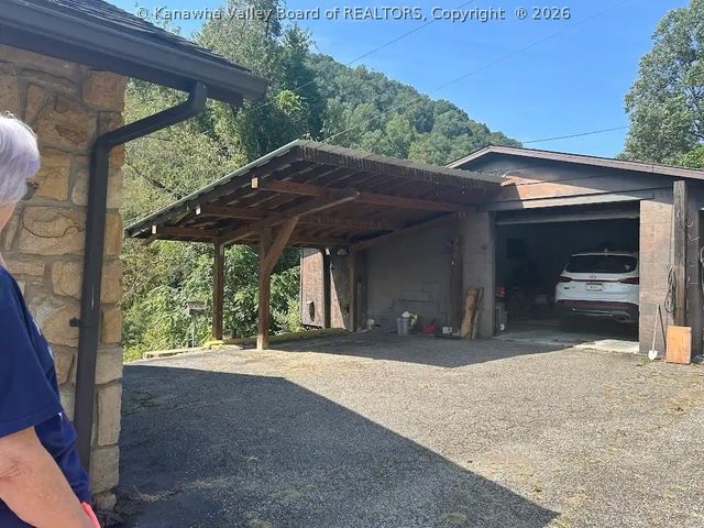171 Patterson Drive, Charleston, WV 25201