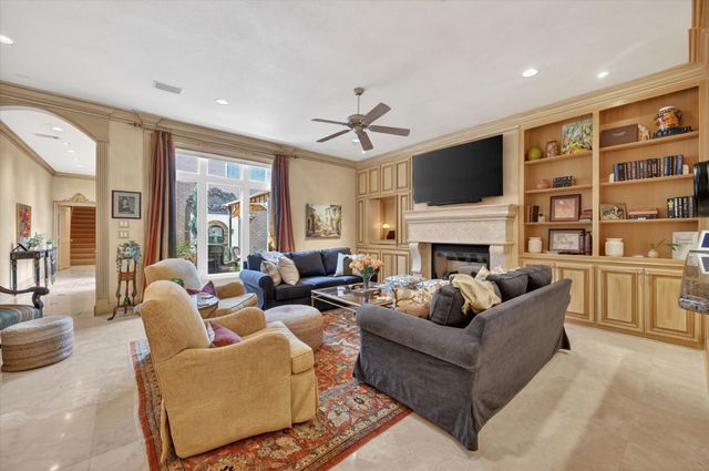 4627 Collinwood Avenue, Fort Worth, TX 76107