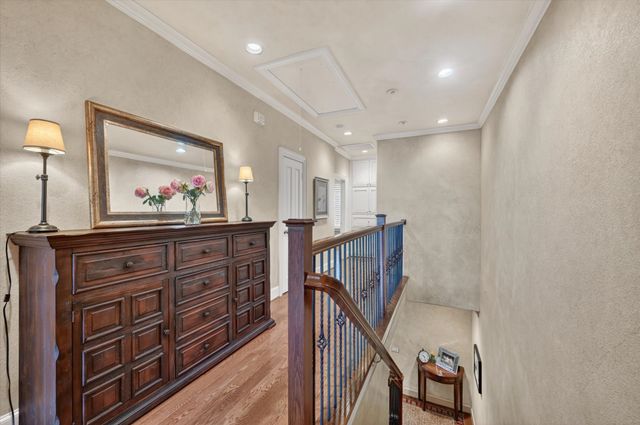 4627 Collinwood Avenue, Fort Worth, TX 76107