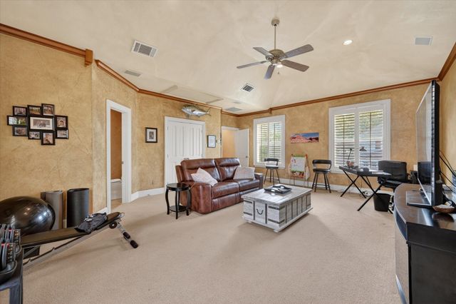 4627 Collinwood Avenue, Fort Worth, TX 76107