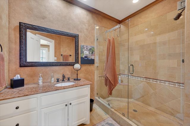 4627 Collinwood Avenue, Fort Worth, TX 76107