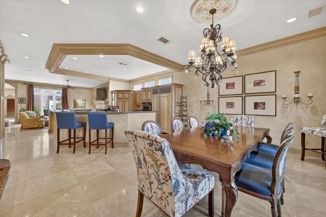 4627 Collinwood Avenue, Fort Worth, TX 76107