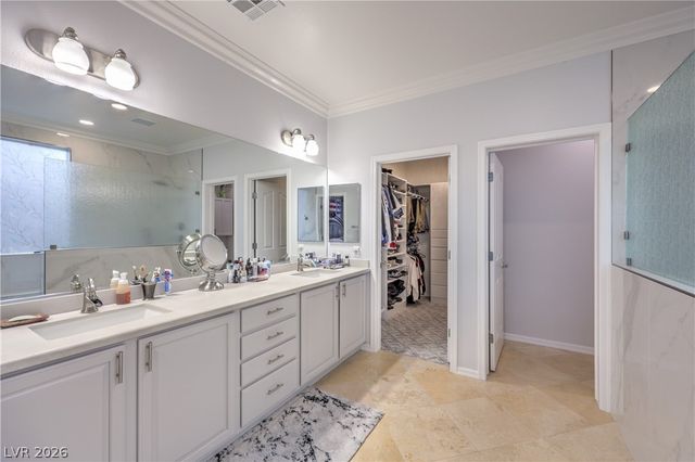 2550 Portsmouth Creek Avenue, Henderson, NV 89052