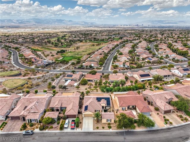 2550 Portsmouth Creek Avenue, Henderson, NV 89052