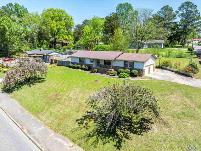 4906 Middleton Lane, Huntsville, AL 35816