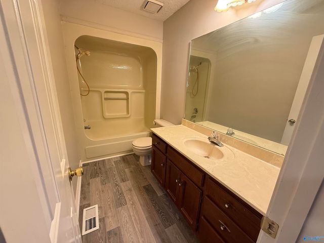 4906 Middleton Lane, Huntsville, AL 35816