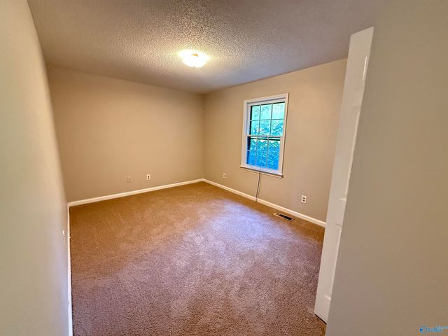 4906 Middleton Lane, Huntsville, AL 35816