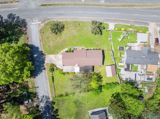 4906 Middleton Lane, Huntsville, AL 35816