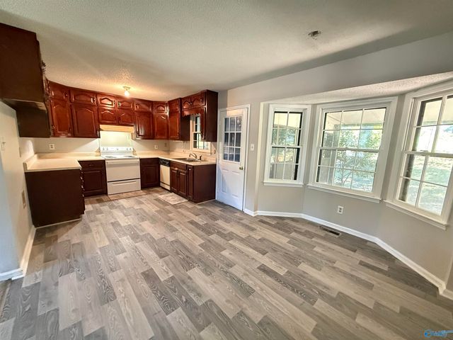 4906 Middleton Lane, Huntsville, AL 35816