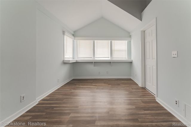 202 W Rundell Street, Pontiac, MI 48342