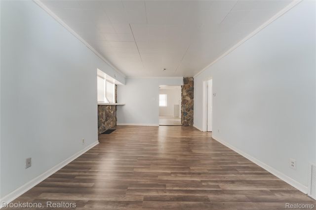 202 W Rundell Street, Pontiac, MI 48342