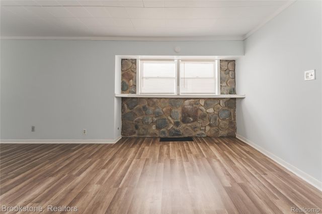 202 W Rundell Street, Pontiac, MI 48342