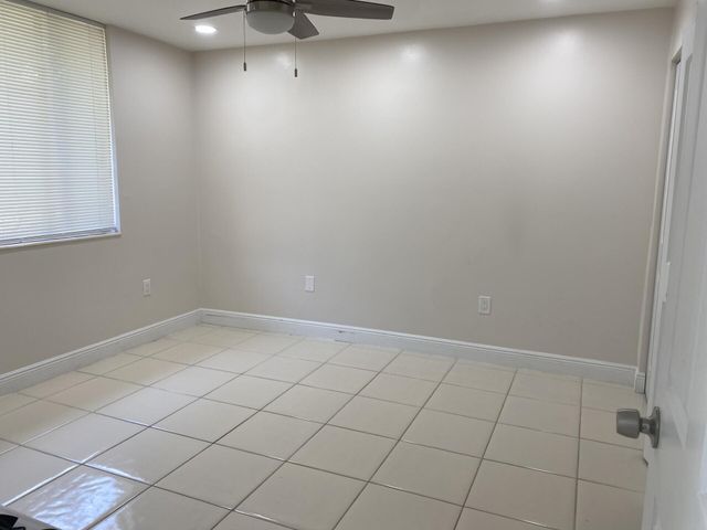 4501 FOUNTAINS Drive S 106, Lake Worth, FL 33467