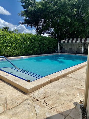 4501 FOUNTAINS Drive S 106, Lake Worth, FL 33467