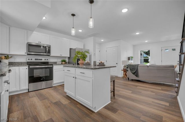5235 Forest Avenue, Maple Heights, OH 44137
