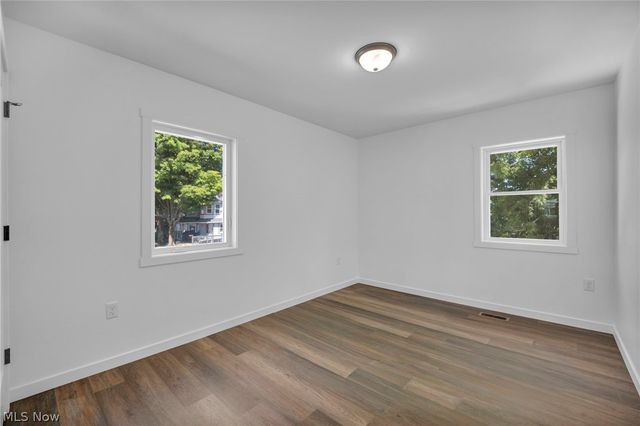 5235 Forest Avenue, Maple Heights, OH 44137