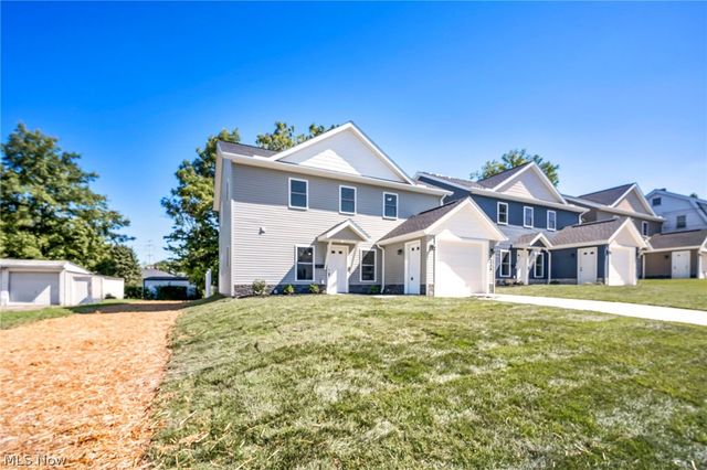 5235 Forest Avenue, Maple Heights, OH 44137