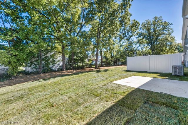 5235 Forest Avenue, Maple Heights, OH 44137