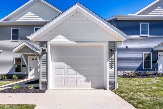 5235 Forest Avenue, Maple Heights, OH 44137