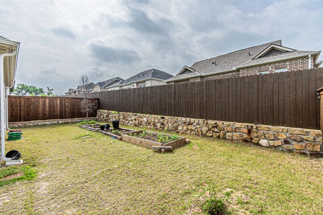 205 Castle Rock Drive, Melissa, TX 75454