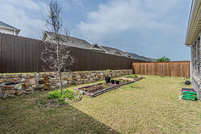 205 Castle Rock Drive, Melissa, TX 75454