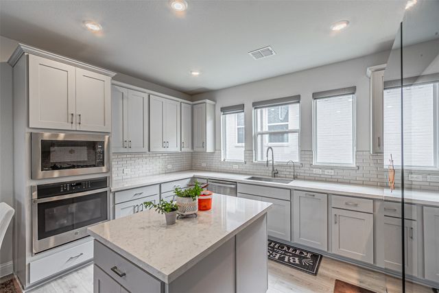 205 Castle Rock Drive, Melissa, TX 75454